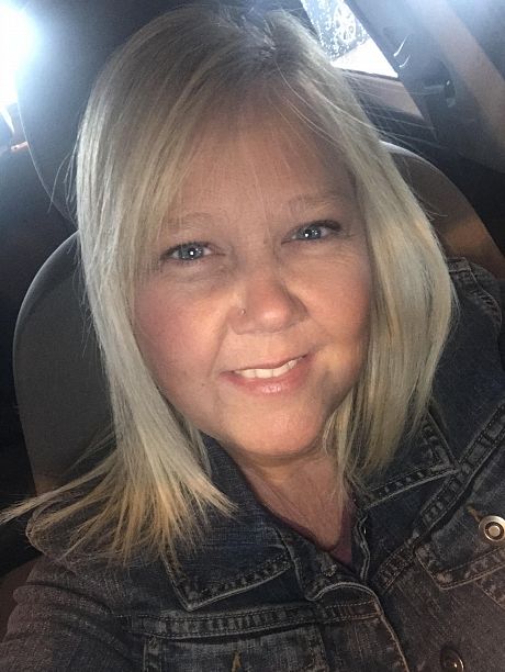 How old does she look?
